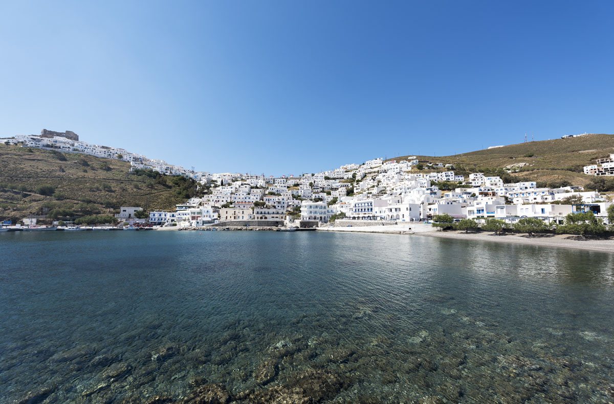 vythos apartments chora view