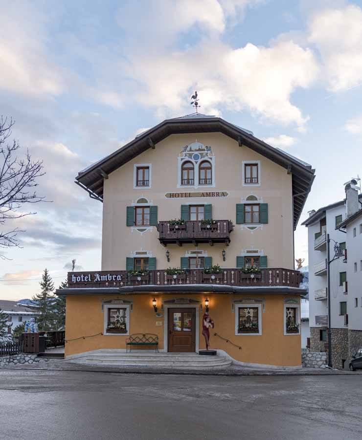 cortina hotel ambra