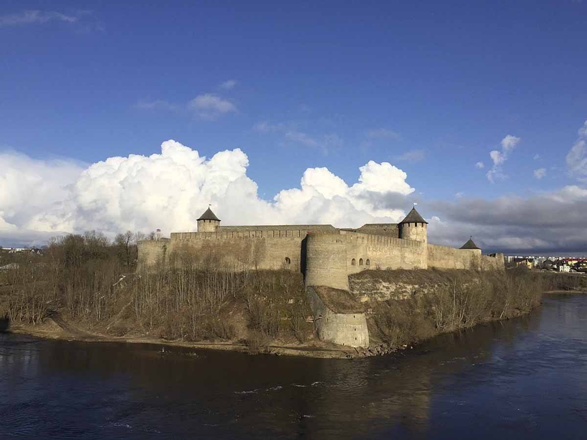narva estonia day trip