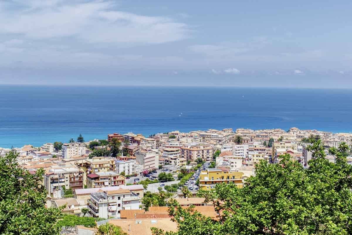 calabre italie en juin